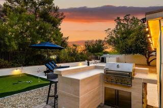 Chaparral Dog Park & Lake, Heated Pool, Pets Allowed - 2