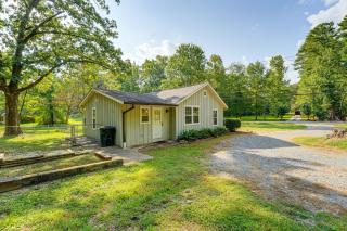 Peaceful Home with Porch and Yard, 5 Mi to Rome! - 7