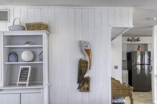 The Funky Pelican Direct Oceanfront Retreat - 1