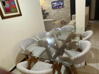 hermoso departamento tres dormitorios con jacuzzi y area barbiqui - 2