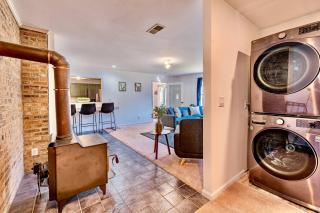 17 Min to NRG | Grill | Huge Yard | Private | Cozy - 5