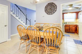 Easy ATL Access Suburban Home Base with Patio - 3