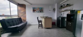 La 70, Laureles Condo, Cold AC - 3