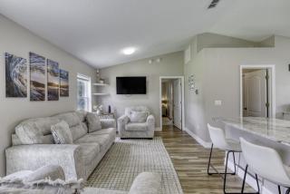 Last Mango in Palm Coast - 8