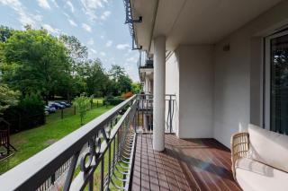 BATOREGO FLATS No 13 Pszczyna - Walk to Castle - Apartment with Parking, Balcony, Elevator, Fast WiFi - 5