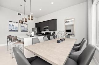 Upscale Condo With Pool Table Near Disney With Resort & Waterpark Access - B38-214 - 5