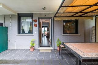 Encantador alojamiento con terraza en Cudón - 8