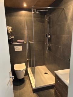 Ideally located apartment with view - 6