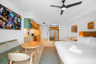 44th-Floor Studio - Free Parking - 2