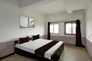 SPOT ON Hotel Tillu Grand - 9