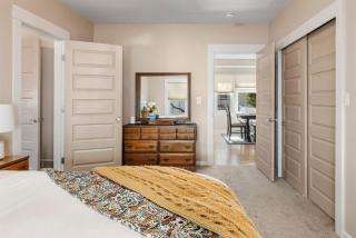 The American Dream Historic S Mt Vernon Craftsman - 1