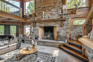 Luxe Cabin Compound 4 Mi to Cameron State Forest! - 4