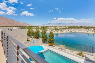 Luxe Oasis Modern Mtn-View Gem in Palm Springs! - 9