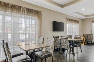 Best Western Plus Sanford Airport/Lake Mary Hotel - 4