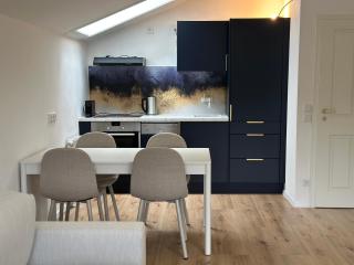 Flow Living I Zentrale Fewo mit schönem Bergblick - 1