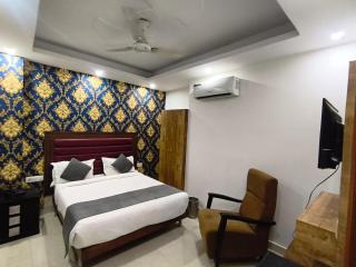 Hotel Shanti Stay, Near Delhi Airport - 3