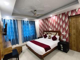 Hotel Shanti Stay, Near Delhi Airport - 2