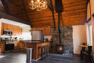 Hotevilla A-Frame Cabin with Wi-Fi & Pine Tree Views - 7