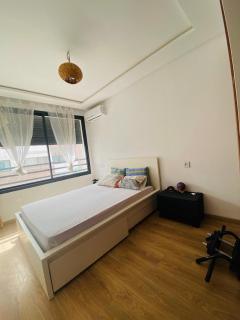 Modern studio, ideal location - 1