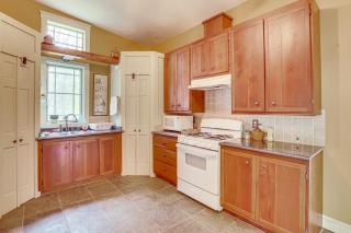 Cottage By the Pond Serene Northeast Ohio Retreat - 3