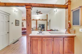 Cottage By the Pond Serene Northeast Ohio Retreat - 2