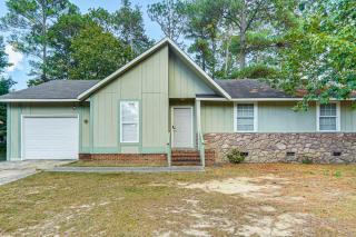 5 Mi to Fort Bragg Family Gem Near Parks and Trails - 7