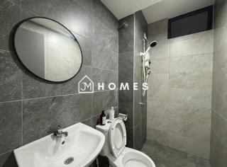 C180 Trader Park 3Bedroom Balcony #201 - 1