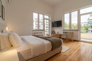 Belle Étage 4BD 3BA Apt Kypseli Athens - 8