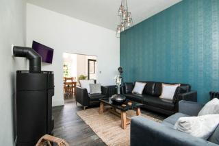 Firlands - 4