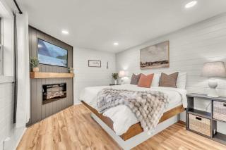 Hummingbird Cabin with a private hot tub - 6