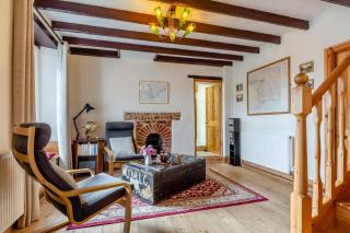 Auntie Katies Cottage - 2