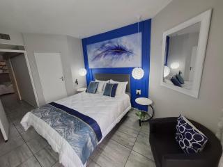 Umhlanga Beachfront Self Catering 1 Cormoran - 9