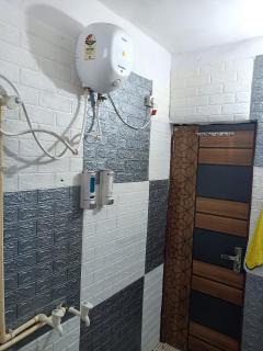 Shri premanand g niwas Sthan - 8