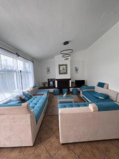 Casa amplia con Piscina privada y a pasos de la playa - 8