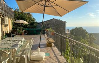 1 Bedroom Gorgeous Apartment In Pollica - 9