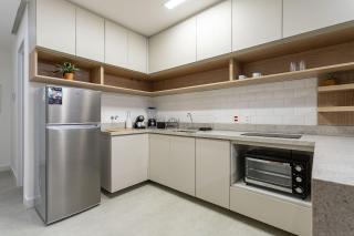 Apê com piscina e academia: Metrô 350m - 1