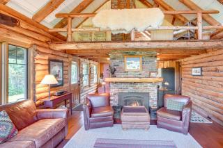 Cozy Log Cabin Near Mt Snow Views, Modern Comfort - 6