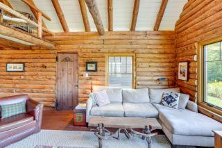 Cozy Log Cabin Near Mt Snow Views, Modern Comfort - 5