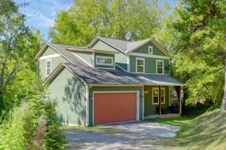 Family Home with Game Room, 3 Mi to Dtwn Asheville! - 7
