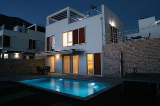 TI Amo Holiday House with heathed pool - 7