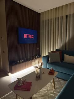 Studio élégant et neuf près de la gare tgv - 1