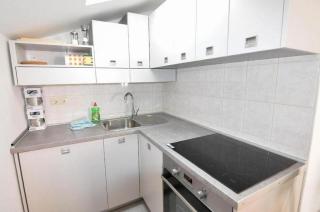 Apartments with parking space Icici, Opatija - 24052 - Ičići - 3