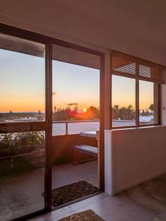 Main Beach home overlooking Yuraygir National Park - 8
