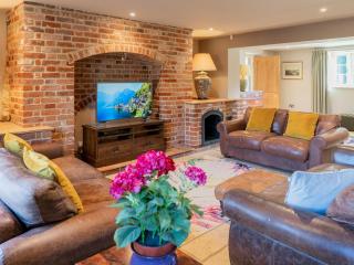 The Grange Farmhouse - 5