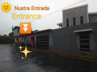 El Pacifico Hostel - 7