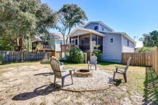 Fenced Yard, 1 Mi to Beach Oak Island Family Home - 8