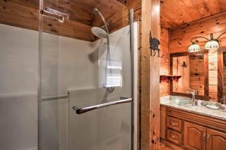 Majestic View Hideaway - 3