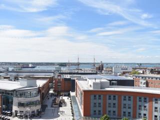 The Two Bedroom Balcony View - 4
