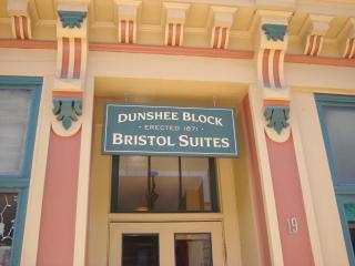Bristol Suites - Bristol - 8