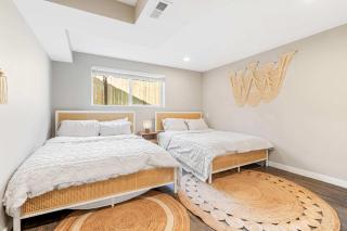 Lynnwood Modern Basement Hot Tub Private Entry - 7